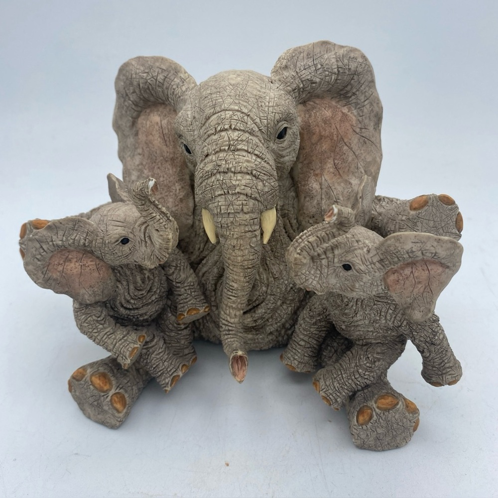 Tuskers Brompton Adam & Agatha Mama And Baby Elephants Figurine hand Painted